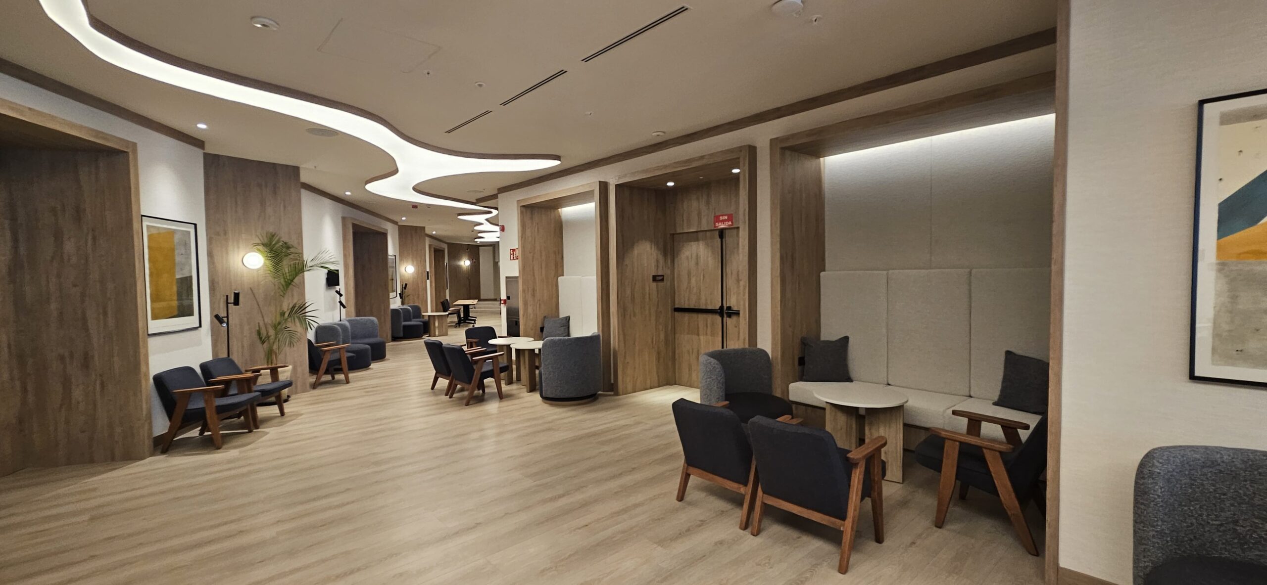 hotel-princesa-corridor-horizontal-01